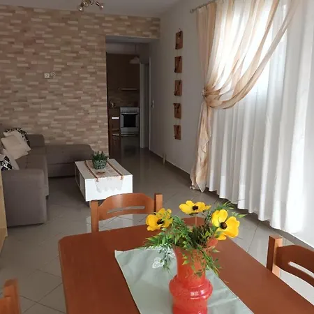 Igli Apartament *